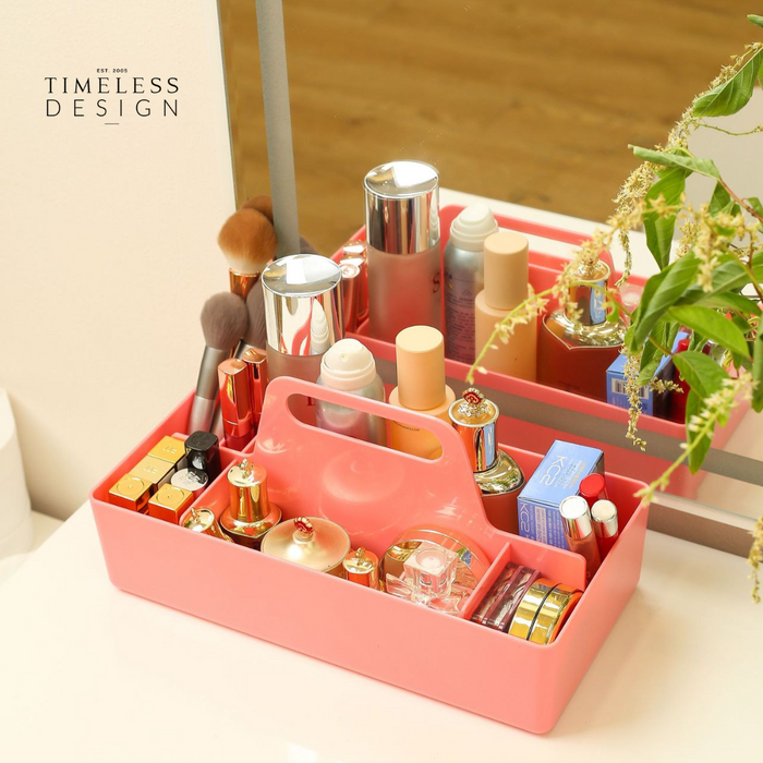Convenient Make Up Box Simple Design