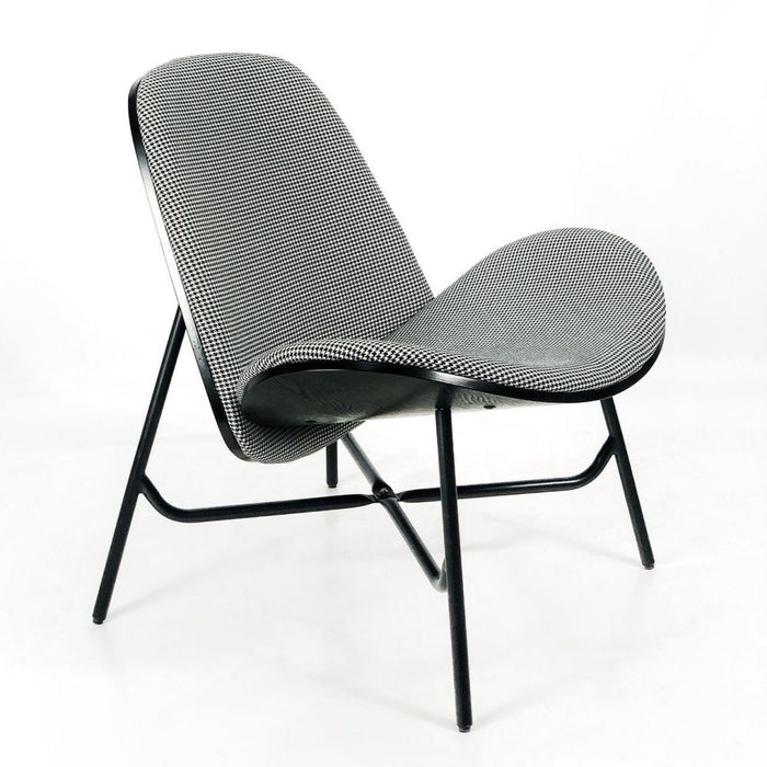 Pupa Lounge Chair