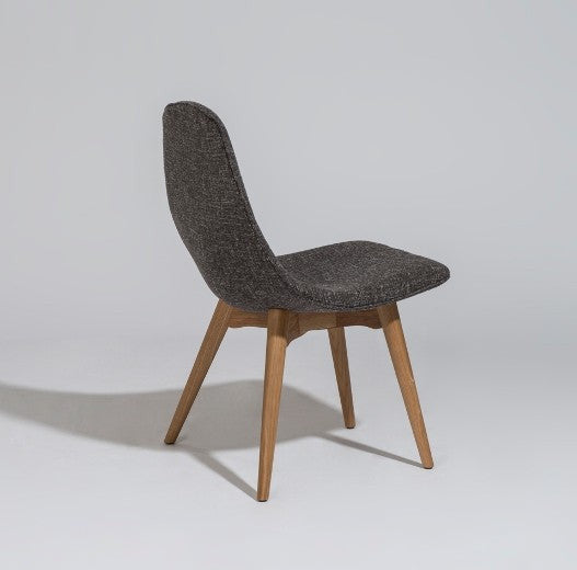Chapmen II Chair - Timeless Design