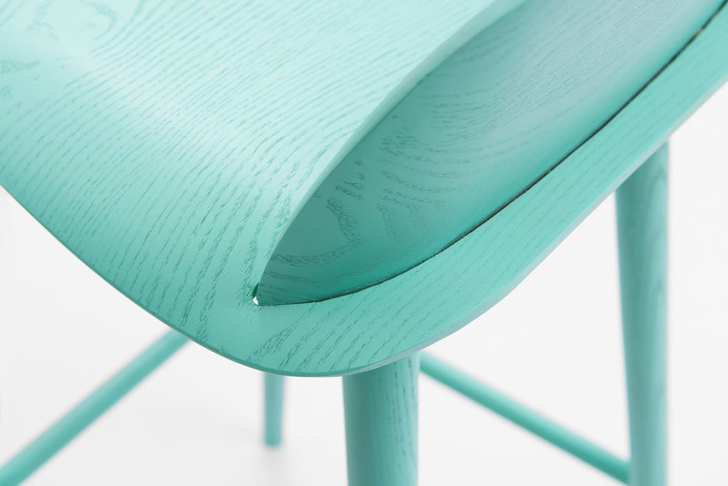 Novus Barstool - Timeless Design