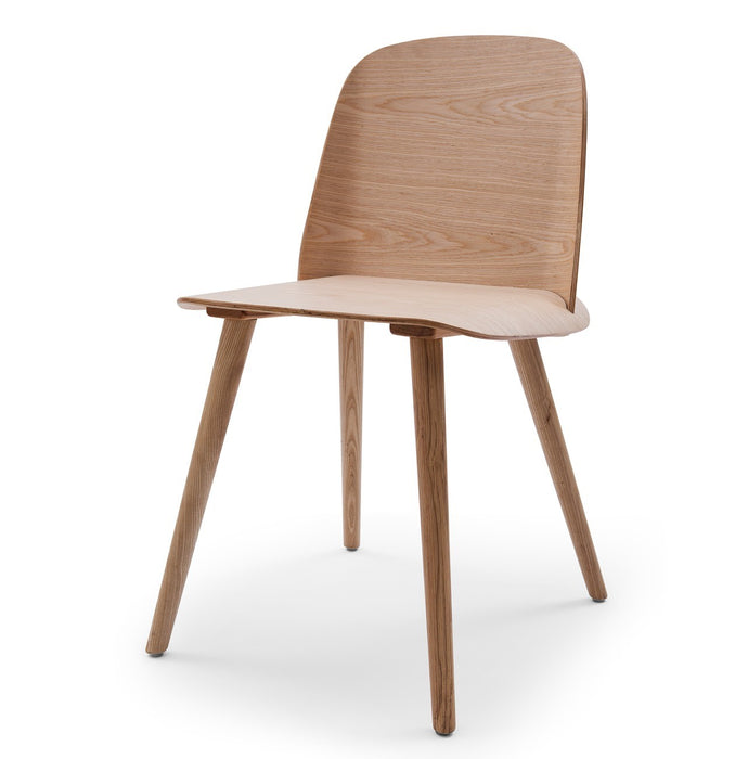 Novus Chair - Timeless Design